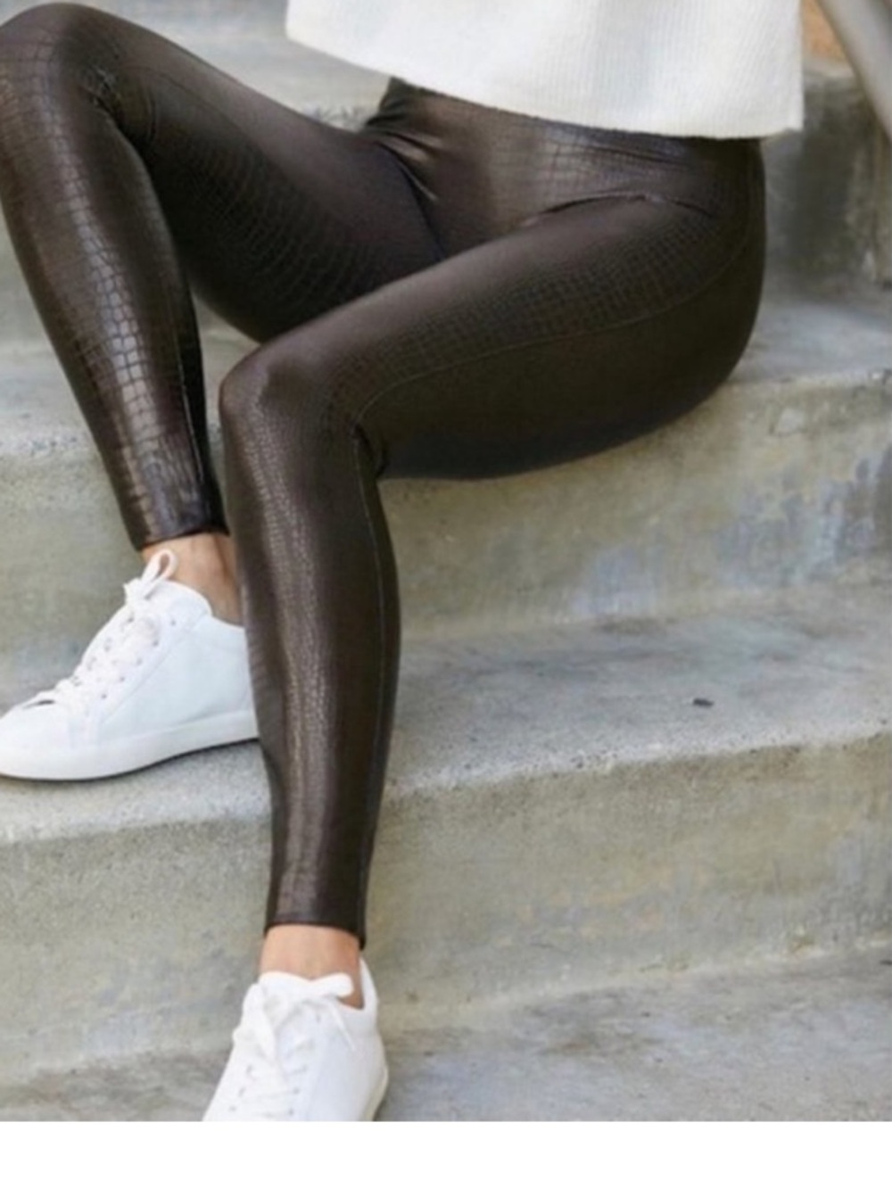 SPANX Faux Leather Croc Embossed Shine Leggings Dark Brown print Med M snake